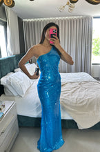 Load image into Gallery viewer, Sequin Gown
