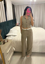 Cargar imagen en el visor de la galería, Vest set
